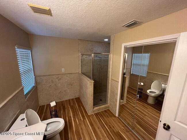 Building Photo - 156 Frederica Ave