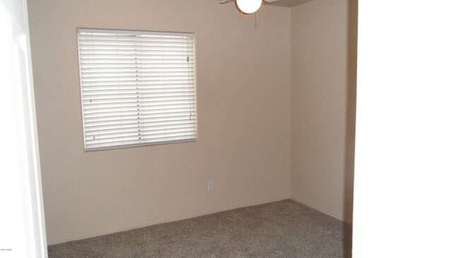 Building Photo - 16377 W Cottonwood St