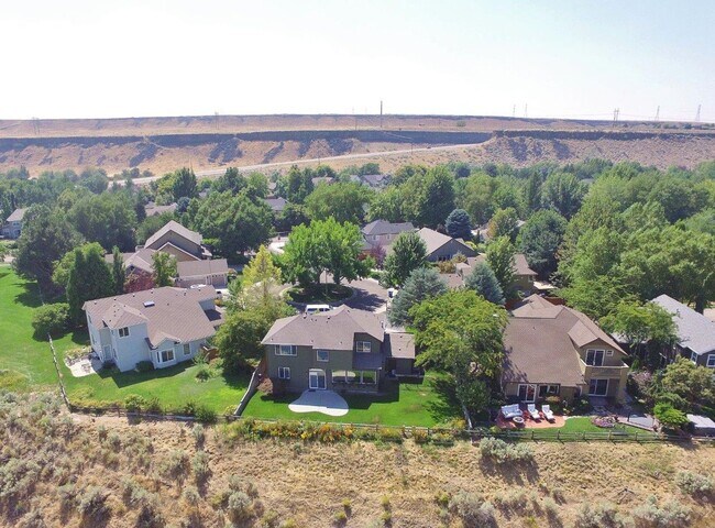 Building Photo - 6213 S Survival Pl