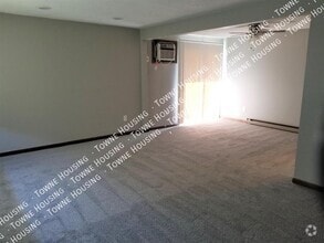 Building Photo - 6305 Robinson Rd
