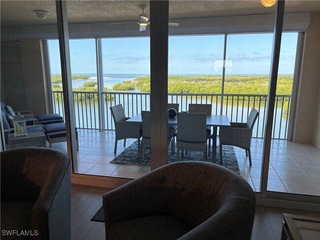 Building Photo - 435 Dockside Dr