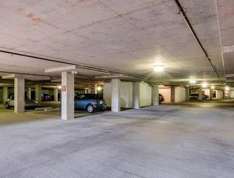 Building Photo - 11640 N Tatum Blvd