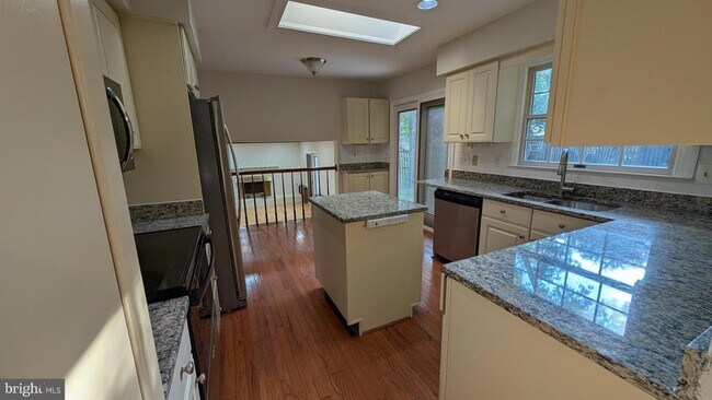 Building Photo - 4500 Stone Pine Ct