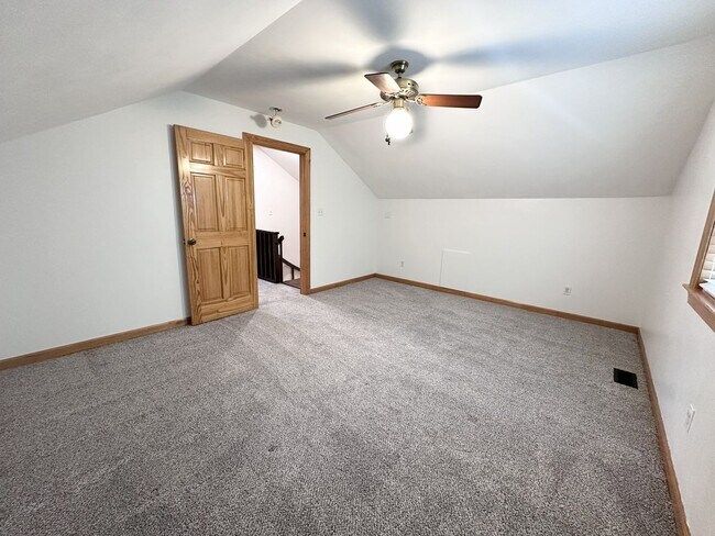 Building Photo - Updated Country Retreat with Modern Finishes & Peaceful Pungo Living