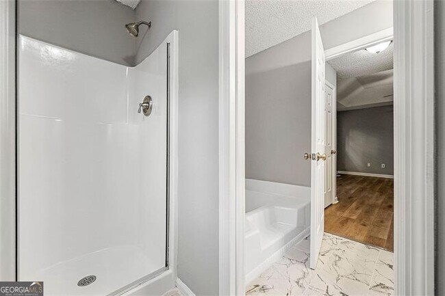 Building Photo - 1250 Mountain Springs Dr