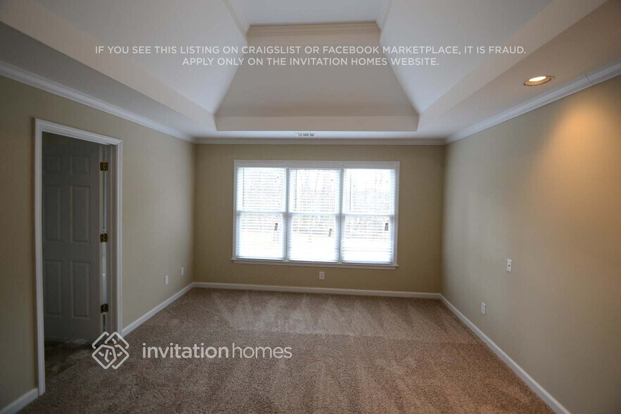 Building Photo - 2370 Rose Walk Dr