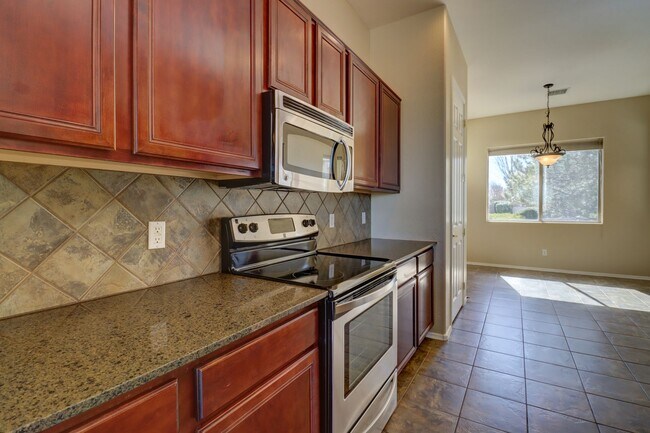 Building Photo - Granville Home for Rent!