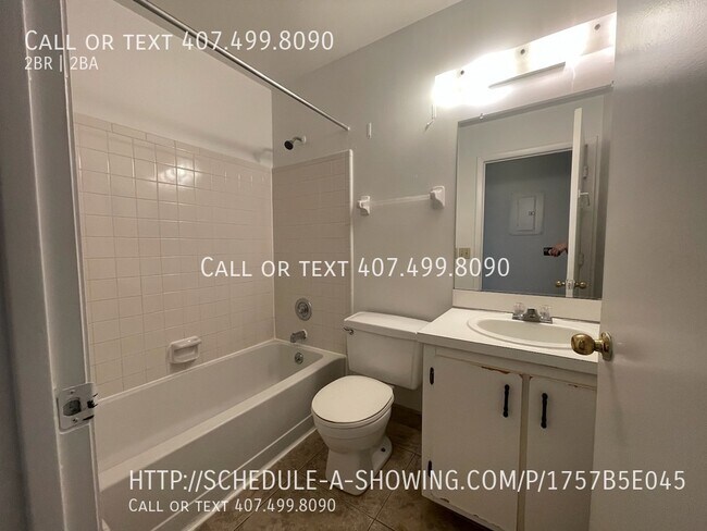 Building Photo - 2380 Oak Park Way | $1395 | 2 beds, 2 full...