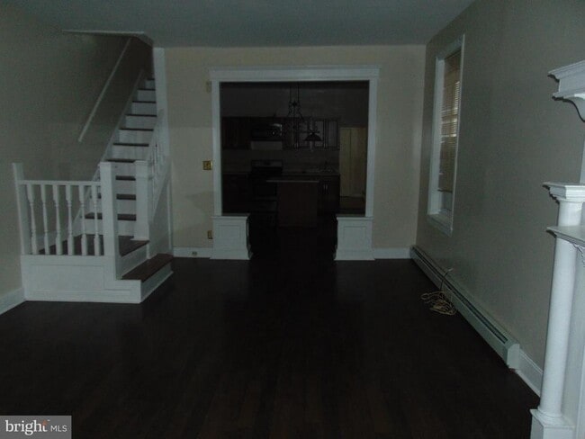 Building Photo - 712 S 5th St