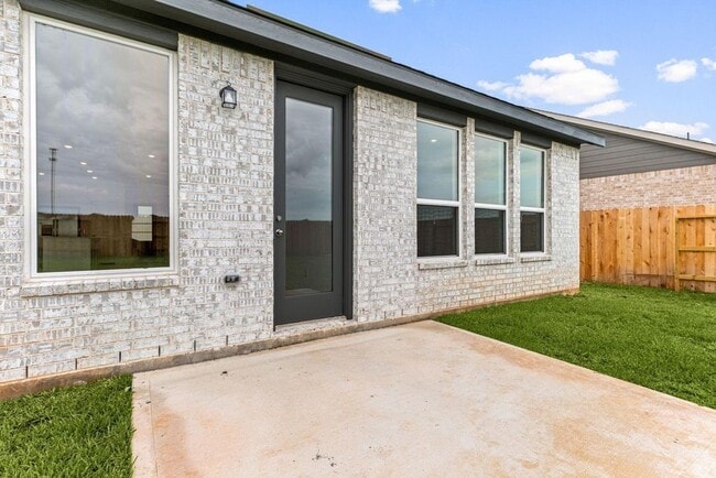 Building Photo - 6411 Symphony Wave Dr