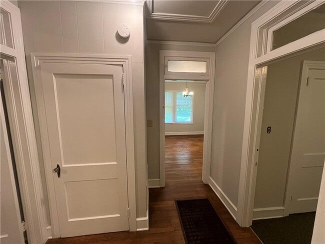 Building Photo - 1269 Carlton Acres W