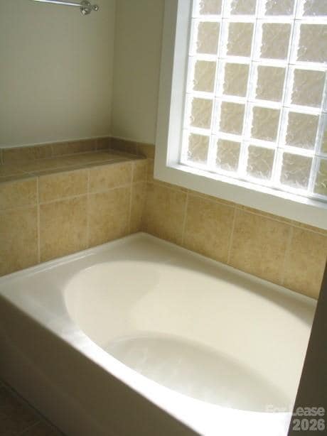 Building Photo - 527 Dubois Court