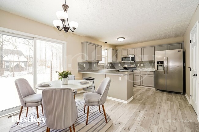 Building Photo - 339 Shyanne Dr