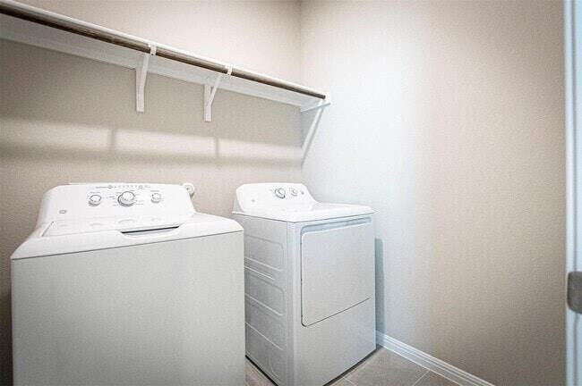 Building Photo - 6506 Marsh Ln