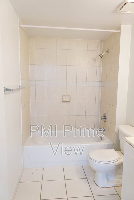 Building Photo - 11040 SW 196th St