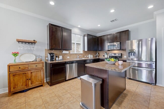 Building Photo - 73 Mallard Ln