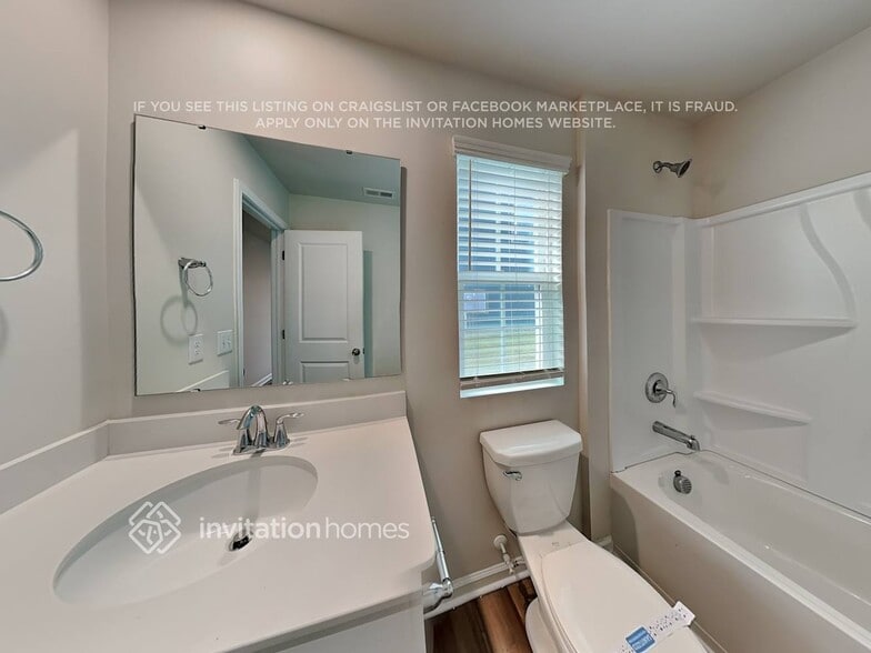 Building Photo - 2618 Brunson Ct