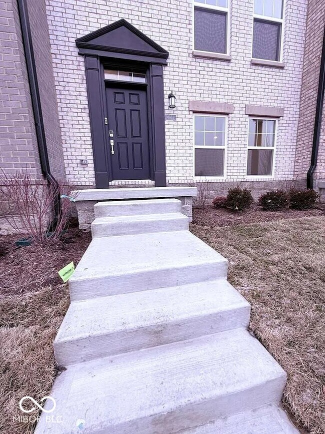 Building Photo - 4923 Gilet Dr