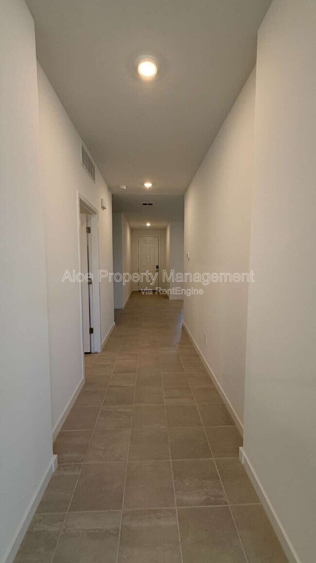 Building Photo - 2379 Fortana Dr