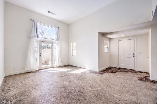 Building Photo - 1425 Bow Creek Ct