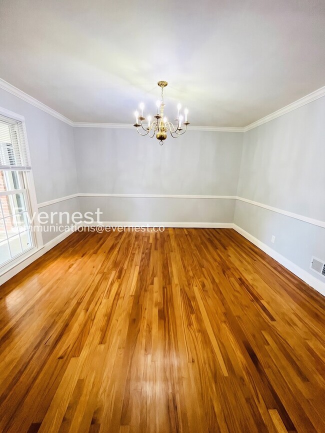 Building Photo - 4 Bed, 3 Bath Home with Fenced Yard / Pet-Friendly / Coming Soon!