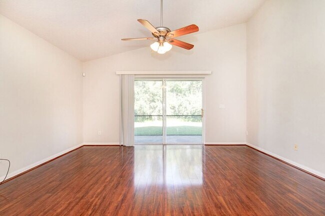 Building Photo - 9853 Portofino Dr