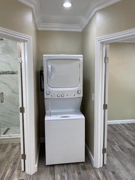 Building Photo - 7541 Noren St