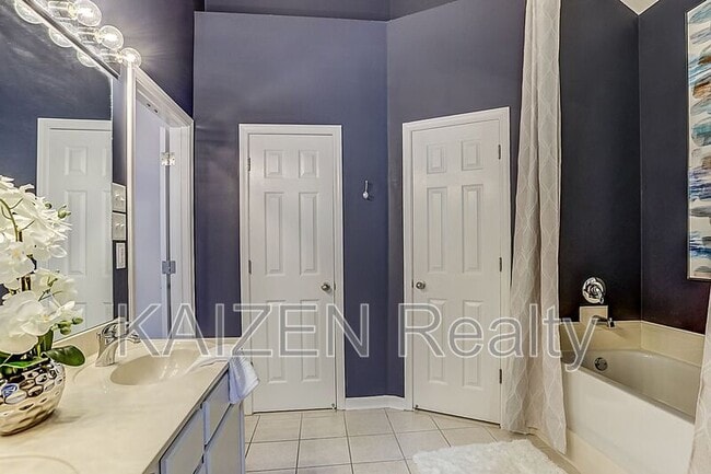 Building Photo - 1338 Harbor Park Dr