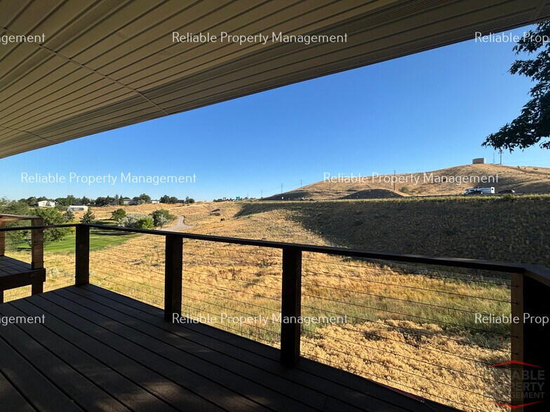 Building Photo - 1666 Ammon St