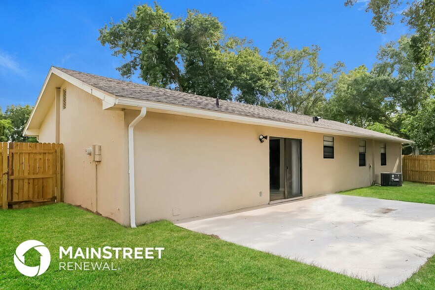 Building Photo - 2230 Gabarone Blvd