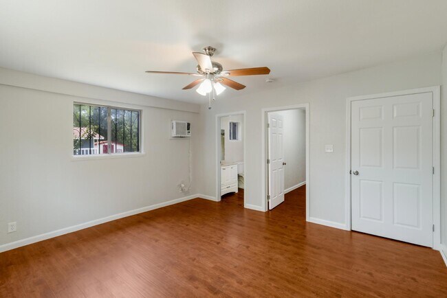 Building Photo - 2307 Gunsmoke St