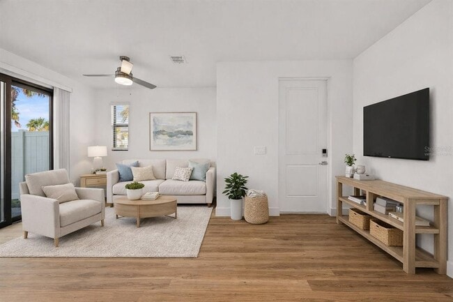 Building Photo - 14526 Stellar Pl