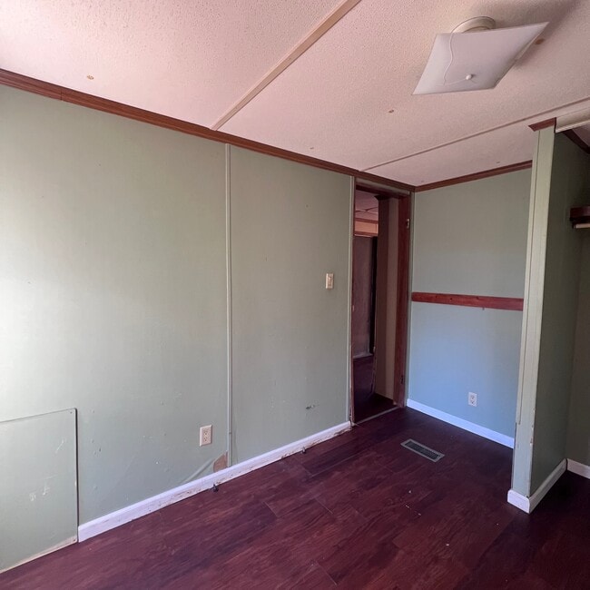 Building Photo - 1481 Holly Grove Rd