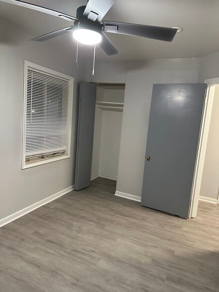 Building Photo - 11668 San Jose