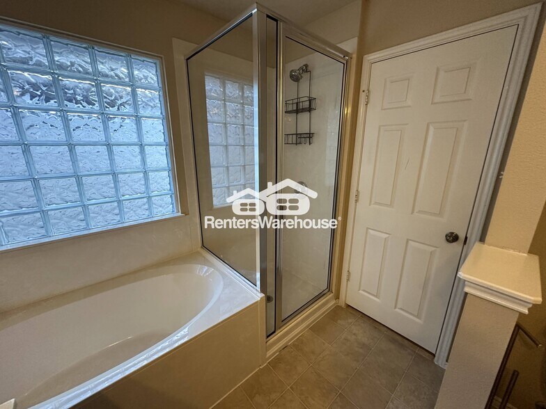 Building Photo - 10214 Maydelle Dr