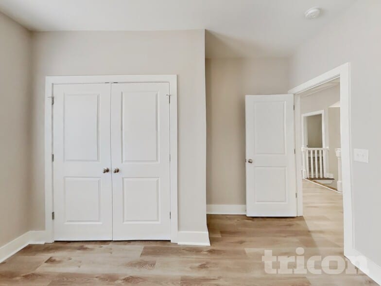 Building Photo - 1765 Bridgecrest Dr