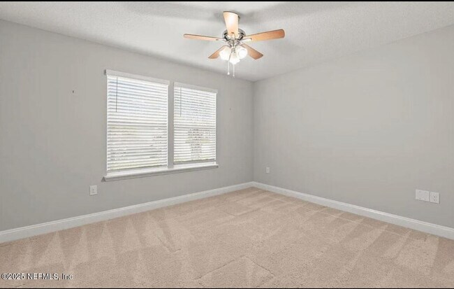 Building Photo - 1245 Castle Trail Dr