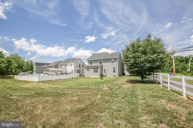 Building Photo - 1 Doria Hill Dr