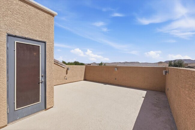 Building Photo - 8747 W Moon Crater Ave
