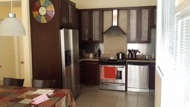 Kitchen - 2nd floor - 204 Marshall St