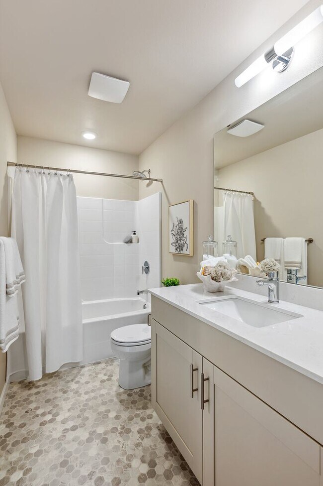 Building Photo - 3 Bed | 3.5 Bathroom | 1626 Sq Ft | $3,400