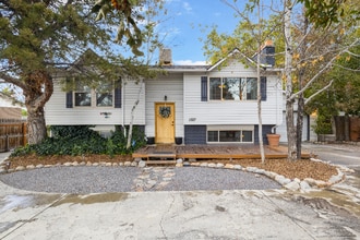 Building Photo - 1227 E 10600 S