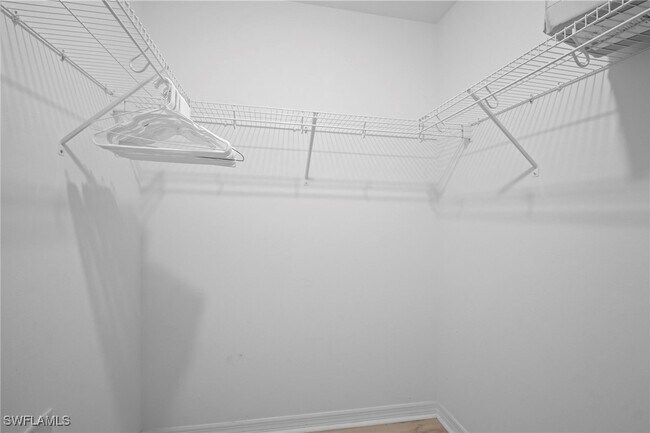 Building Photo - 43030 Greenway Blvd