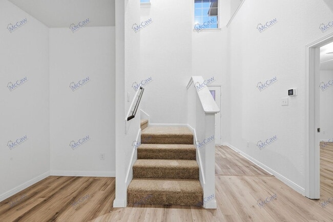 Building Photo - 238 Enchanted Way