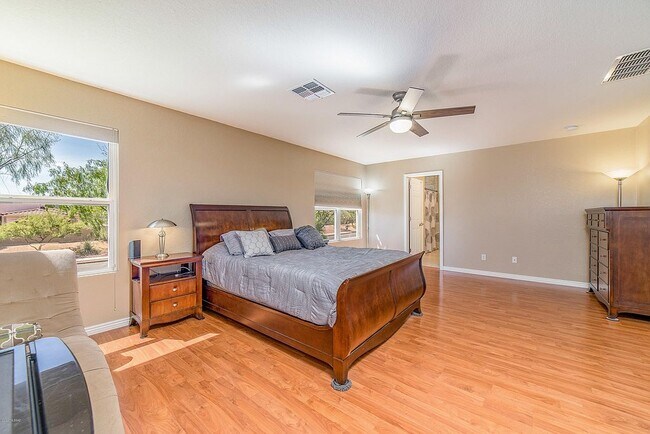 Building Photo - 13127 N Deergrass Dr