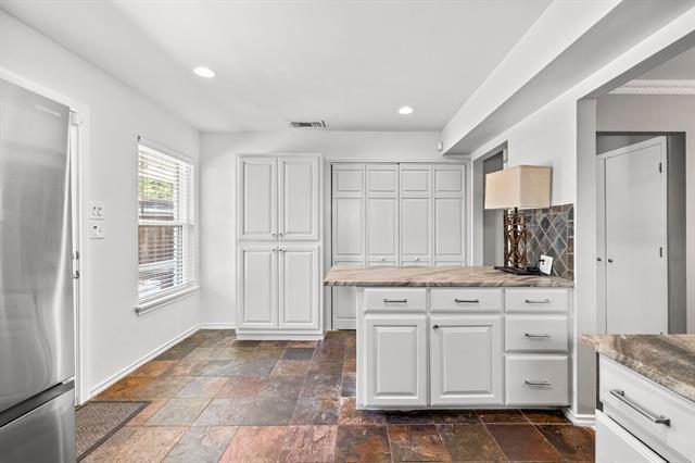 Building Photo - 6211 Marquita Ave