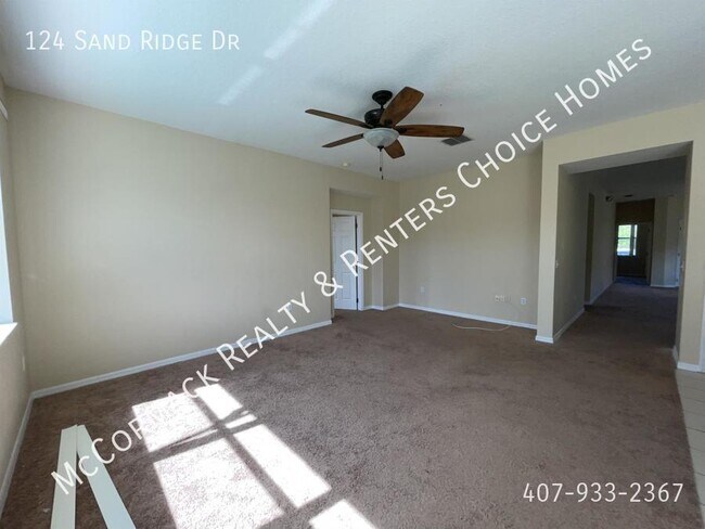 Building Photo - 124 Sand Ridge Dr