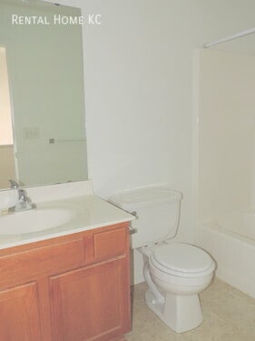 Building Photo - 1931 N 80th Ct