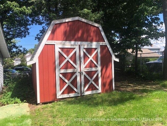 Building Photo - 227 W. Michigan-2