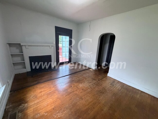 Building Photo - 1222 Perrysville-